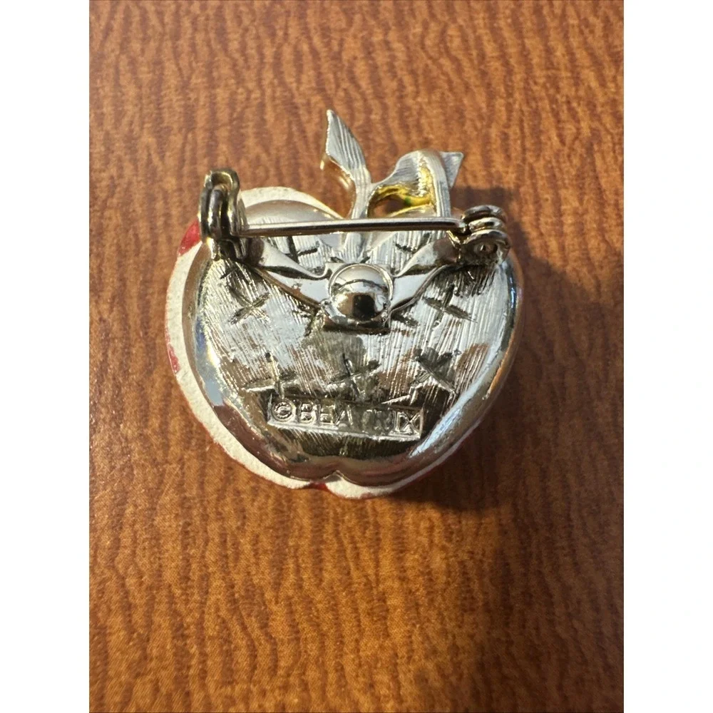 Beatrix Potter enamel red